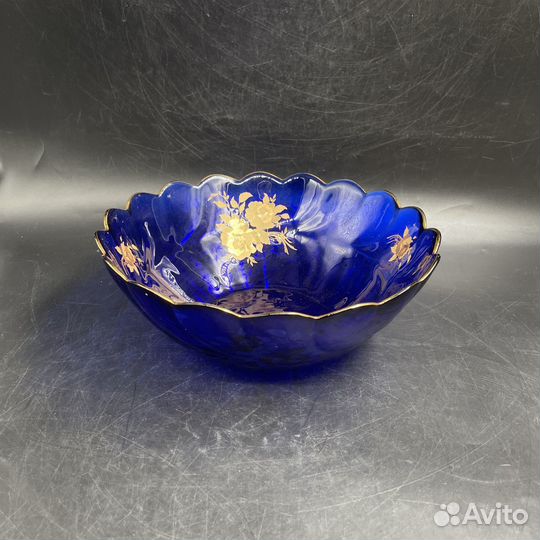 Фруктовница старинная синий кобальт цветное стекло