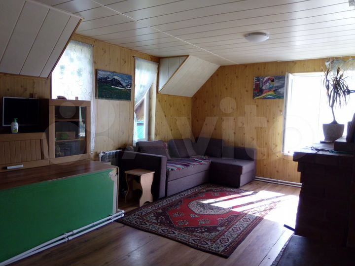 Дом 90 м² на участке 5 сот.