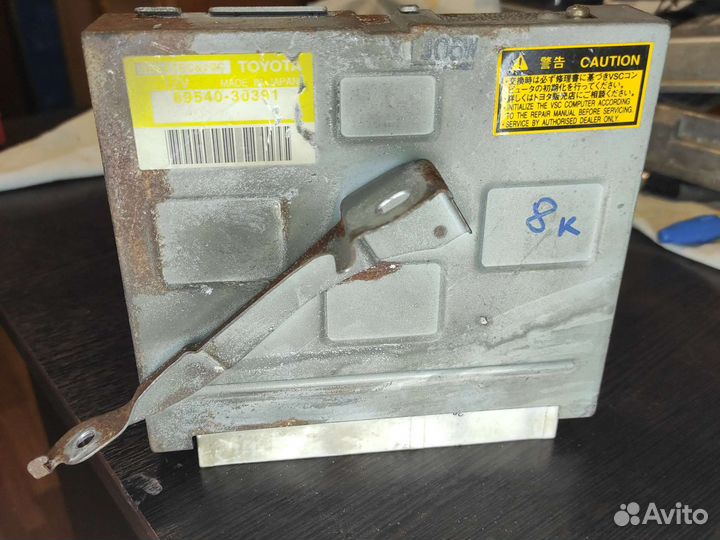 Блок управления abs trc vsc Toyota