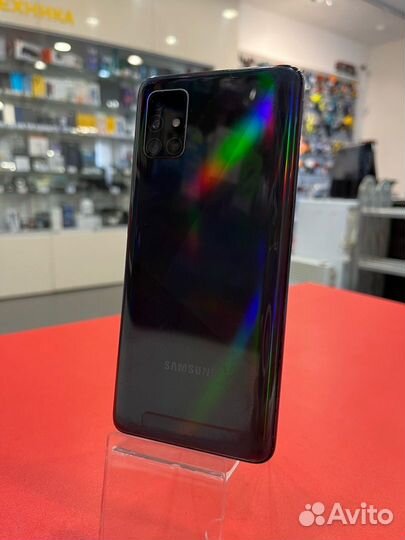 Смартфон Samsung Galaxy A51 4/64 гб