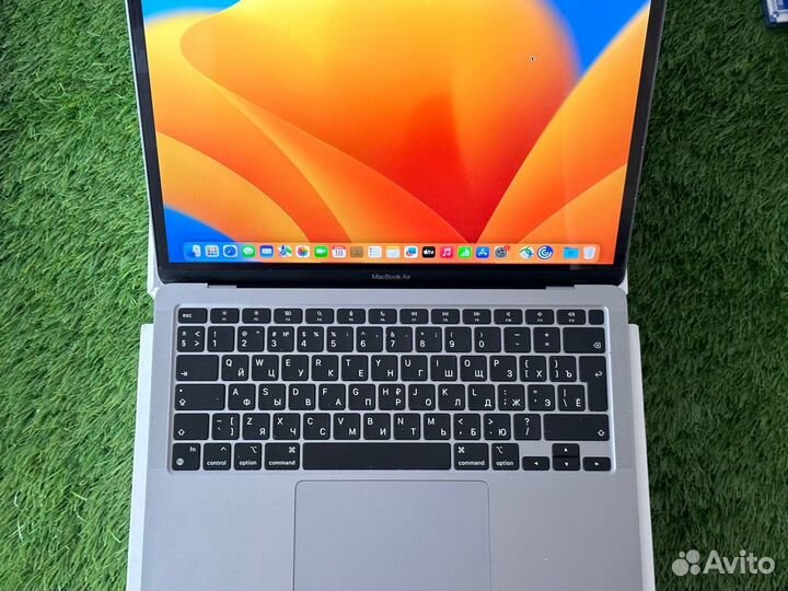 MacBook Air M1
