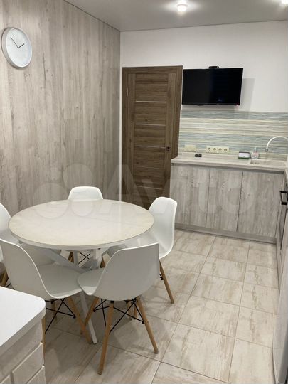 2-к. квартира, 57,7 м², 1/5 эт.