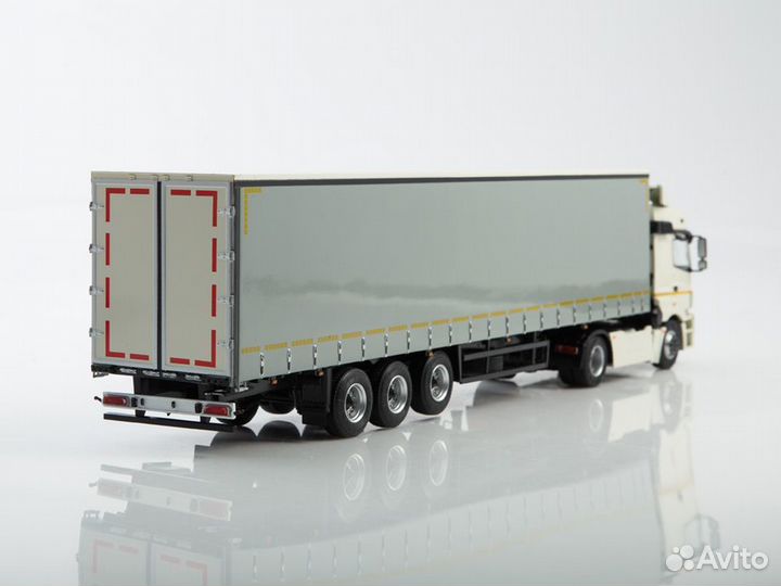 Камаз-5490 с полуприцепом нефаз-93341 102958