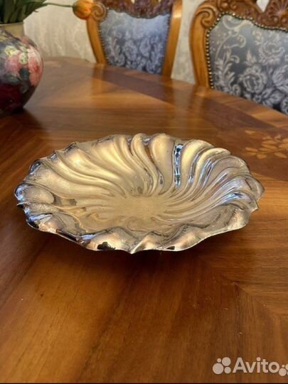 Ваза для фруктов / фруктовница / блюдо