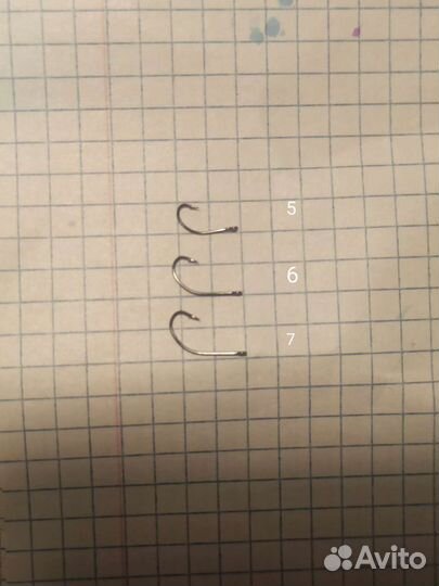 Набор рыболовных крючков
