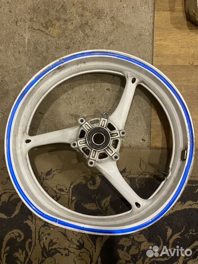 Диск колеса передний Gsx-R 1000