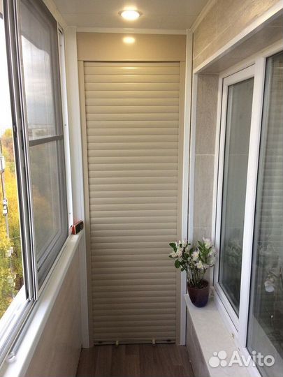 Шкаф с рольставнями на балкон по вашим размерам