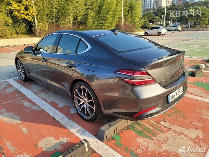 Genesis G70 2.0 AT, 2021, 49 496 км