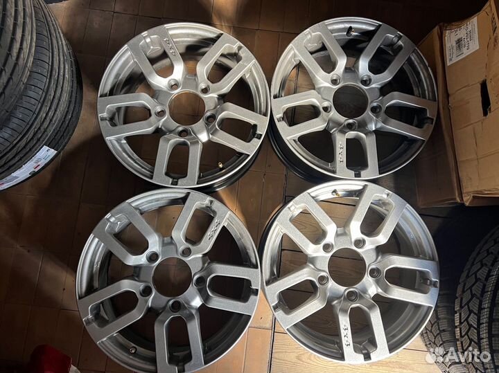 Диски на Ниву/Шеви ниву R16