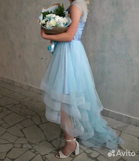 Вечернее платье