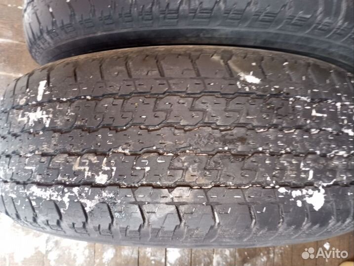 Bridgestone Dueler H/T 265/65 R17