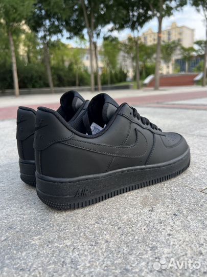 Кроссовки Nike air force 1 черные