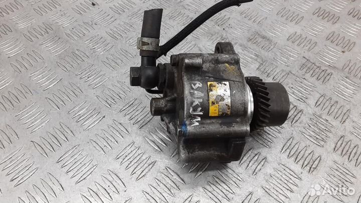 Насос вакуумный Toyota Hilux Pick Up