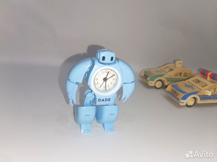 Робот игрушка будильник часы