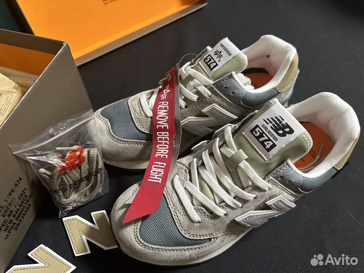 New Balance 574 alpha industries