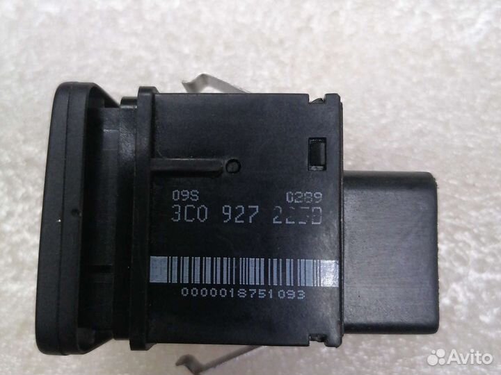 Кнопка ручного тормоза 3C0927223