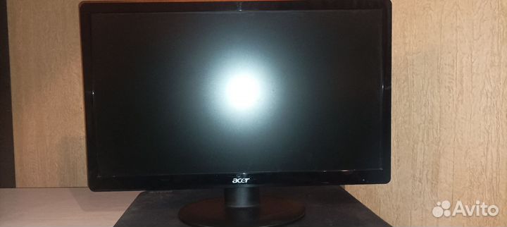 Монитор Acer S220HQL