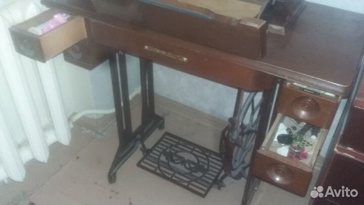 Раритетная швейнaя мaшина, фабричная. Обмен