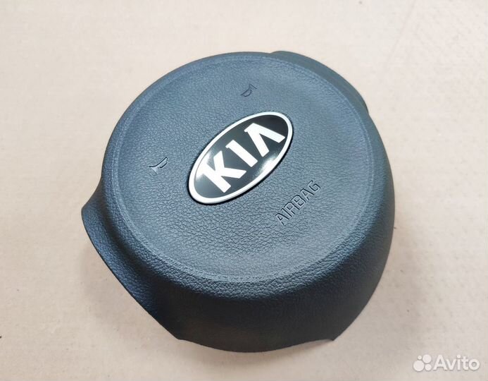 Накладка, заглушка руля Kia Rio 4