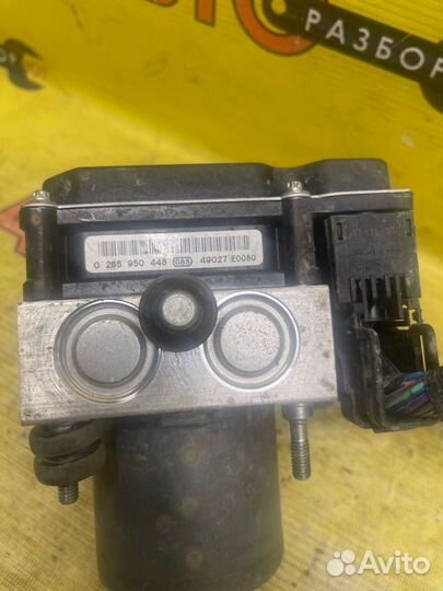 Блок abs Nissan Fuga Y50 VQ35DE 2007