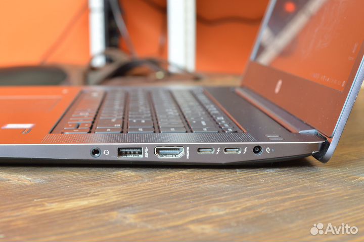 Ноутбук HP ZBook Studio G3: i7-6820/16Gb/SSD240Gb