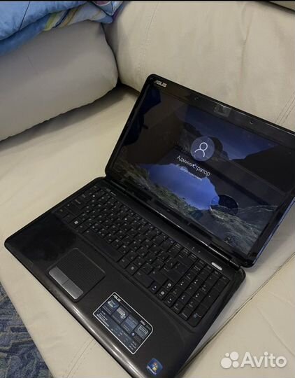 Ноутбук asus