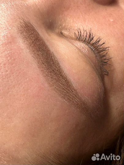 Перманентный макияж бровей, губ и межреснички