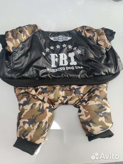 Комбинезон для маленькой собаки