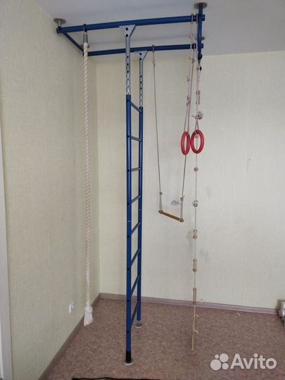 Спортивная стенка детская