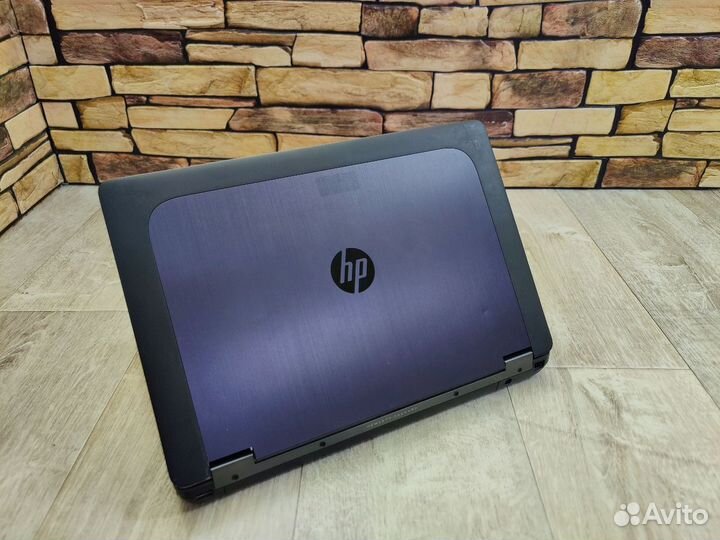 Ноутбук Hp (Intel Core i7 / IPS Экран / SSD )