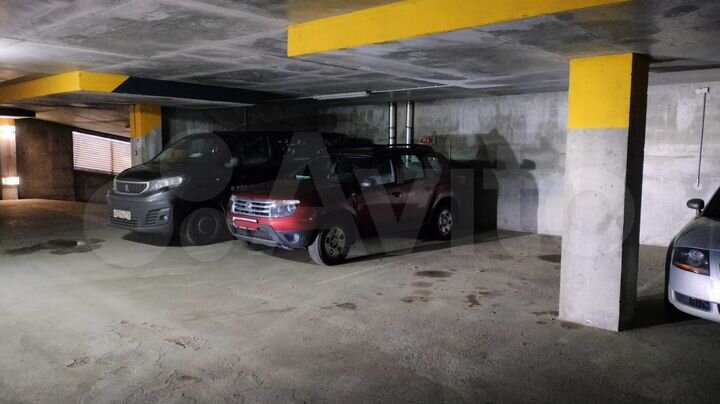 Машиноместо, 15 м²
