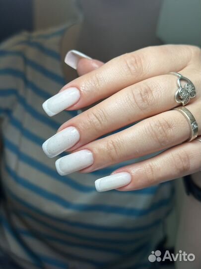 Наращивание ногтей