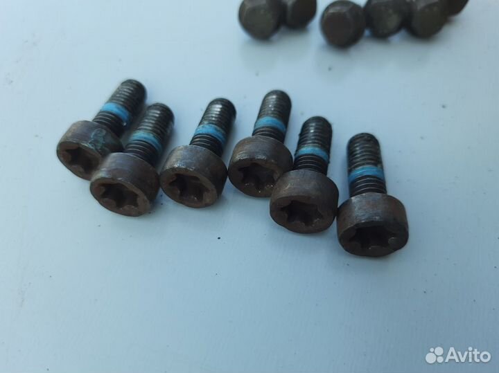 Болты маховика сцепления Fiat Punto 3 Grande Punto