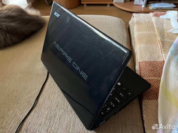 Ноутбук Acer Aspire One AO725-C6Skk