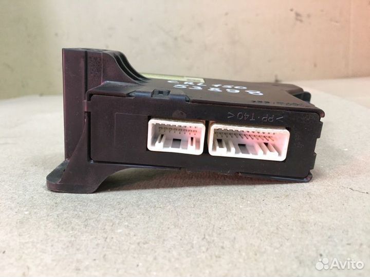 Блок управления климатом Toyota Corolla 150