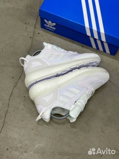 Кроссовки Adidas ZX5000