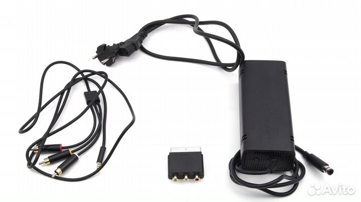 Xbox 360 E 500 Gb Бандл с Kinect В коробке