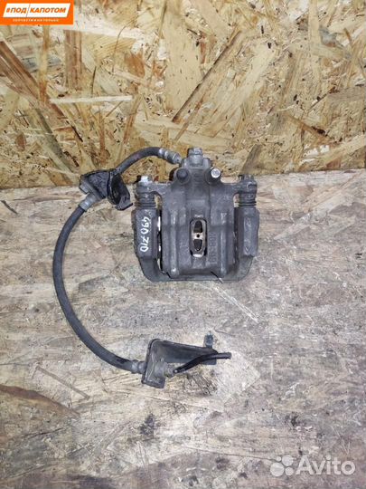 Суппорт тормозной задний левый Honda Accord 8