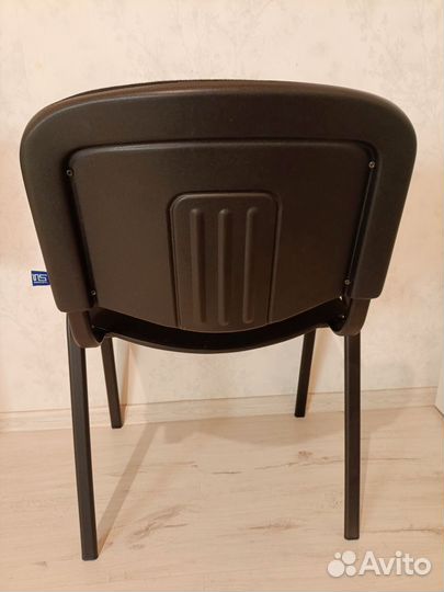 Стул офисный