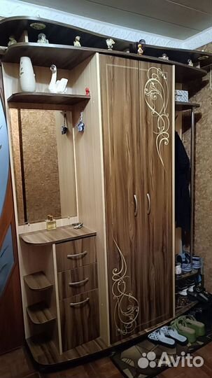 Шкаф в прихожую