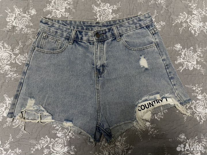 Женские джинсовые шорты р. 42-44