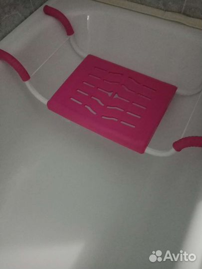 Сиденье на ванну