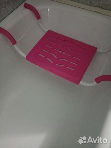 Сиденье на ванну