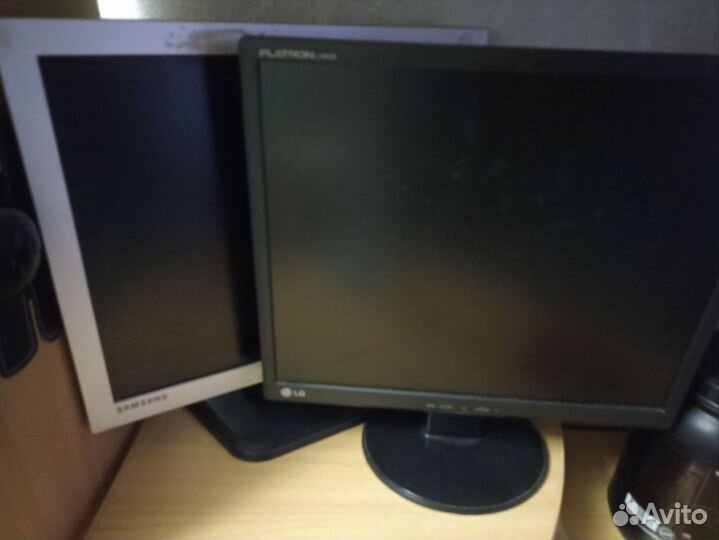 Монитор LG