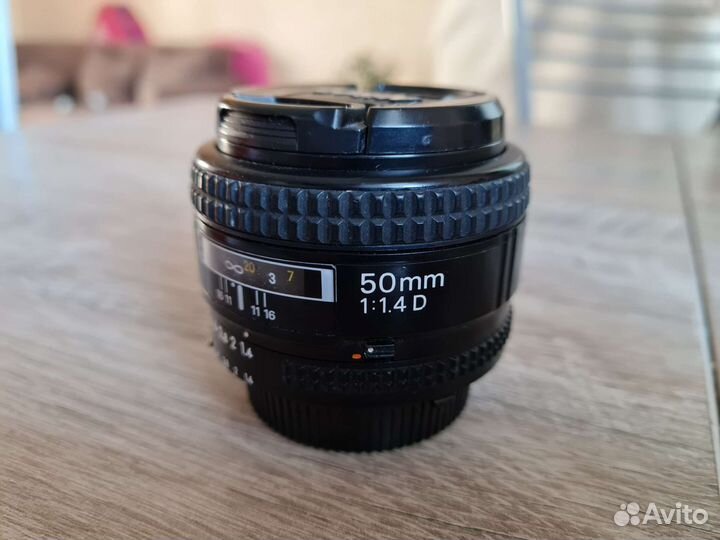 Объектив nikon 50mm 1.4 d