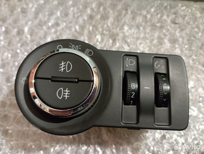 Блок управления светом Opel 13268703