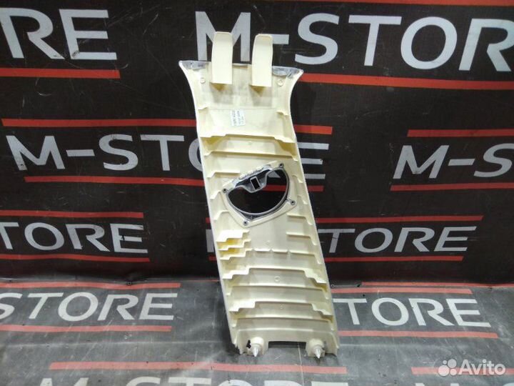 Обшивка стойки правая Bmw 3-Series E90 N46B20B