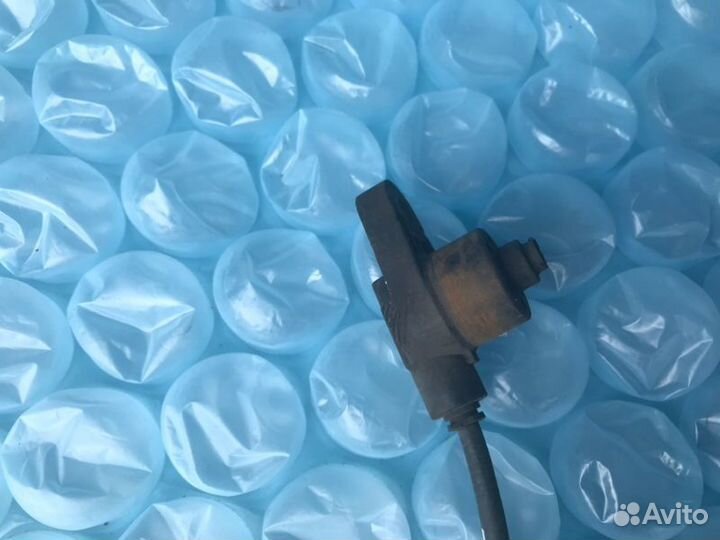 Датчик abs передний левый Honda Odyssey RL1 J35A4