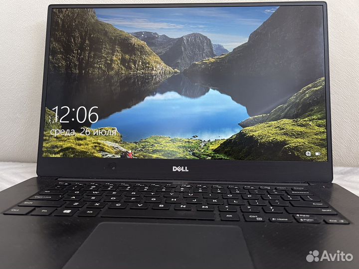 Dell XPS 15 9560 + чехол в подарок