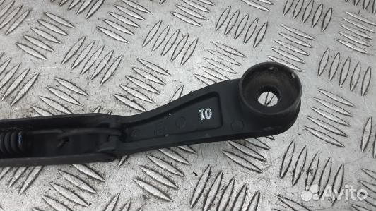 Щеткодержатель лобового стекла KIA cerato 1 (8AR17